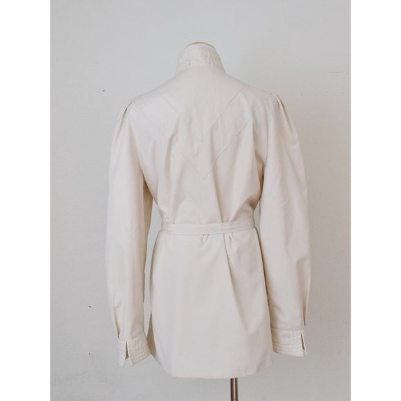 Vintage 80s Beige Cotton/Poly Single-Breasted Trench Coat by DAWN  | size 12 - Picture 4 of 10